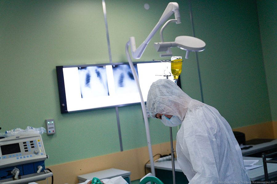 «Коронавирусный» визит: в Калининграде с проверкой побывал глава Минздрава