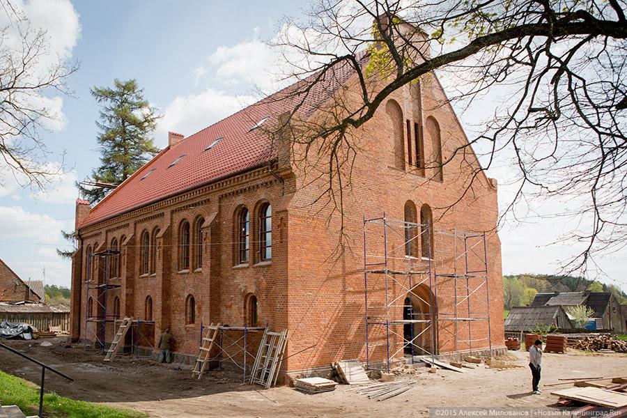 Кирха в пос. Краснолесье в мае 2015 года. Фото — Алексей МИЛОВАНОВ, «Новый Калининград.Ru».