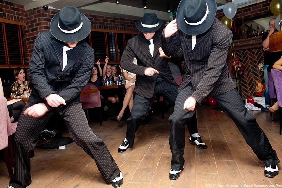 Только для девушек: белорусские стриптизёры «раскачали» «Stereo Cafe»