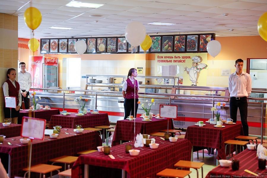 В Госдуме задумались о запрете продажи газировки и чипсов в школе