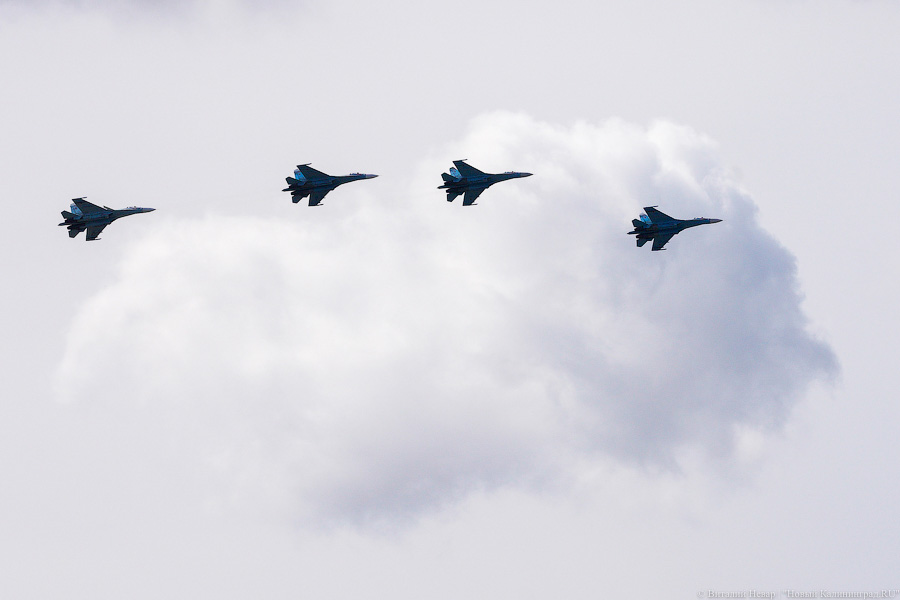 Пробки с воздуха: как прошла генеральная репетиция парада в Калининграде (фото)