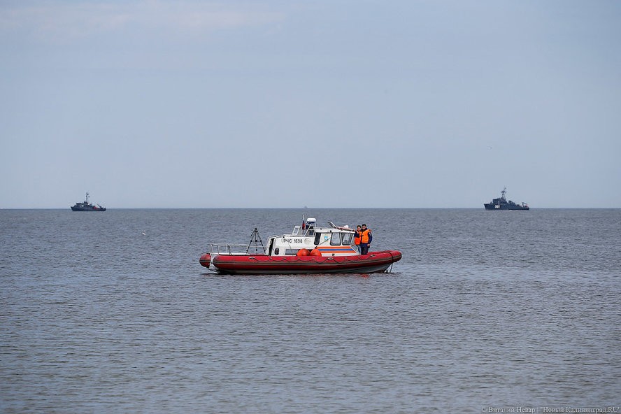 В Куликово пенсионерку унесло в море на надувном матрасе