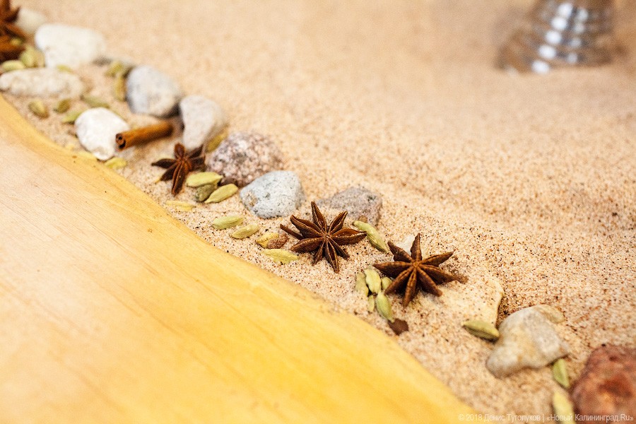  А к бедуинскому — возьмите финик: как устроена лавка «Кофе на песке»