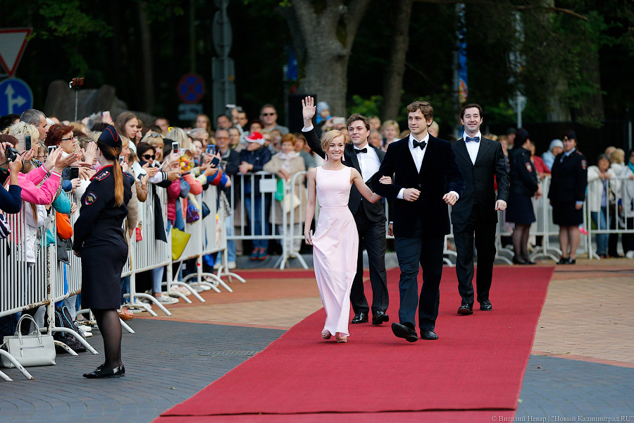 Дебюты и бенефисы: в Светлогорске открылся международный кинофестиваль