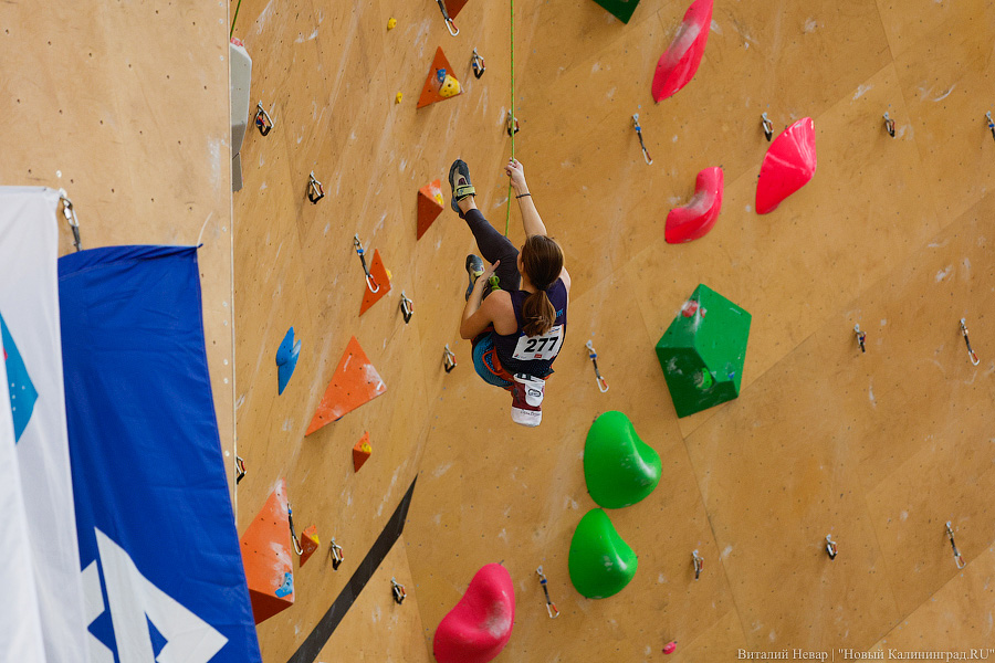 Свои вершины: как в Калининграде соревнуются в самом молодом олимпийском виде спорта (фото)