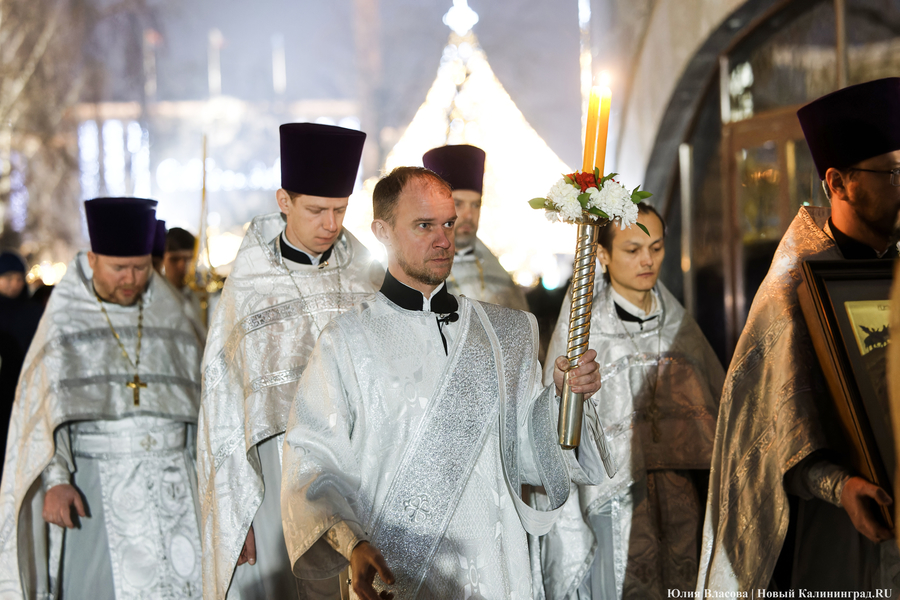 Свет Рождества: как в Калининграде прошла праздничная служба