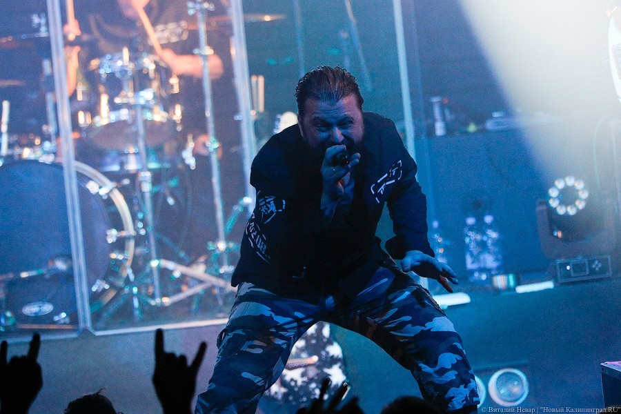 Ни траурный марш забывших дорогу домой: как «Пилот» привёз в Калининград рок