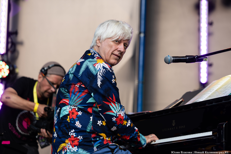 Гости из Северной Пальмиры и Мур: как прошёл второй день «Калининград Сити Джаза»