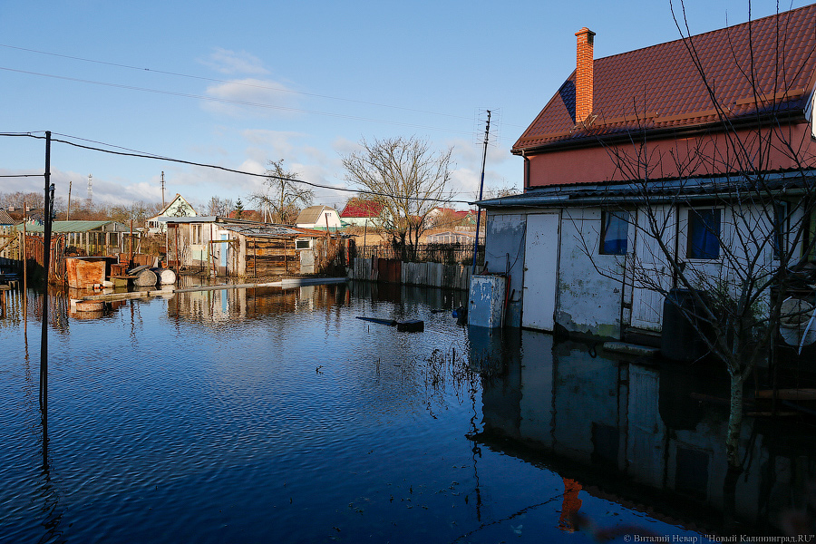 Венеция на окраине: в Калининграде после шторма затопило Северную гору