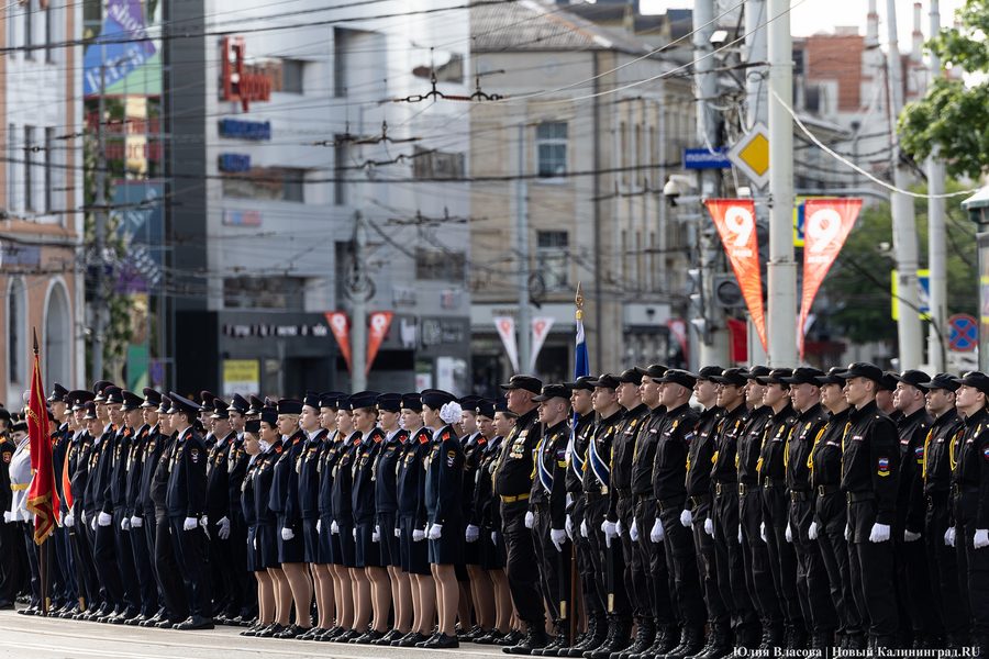 Как проходил Парад Победы в Калининграде (фото)