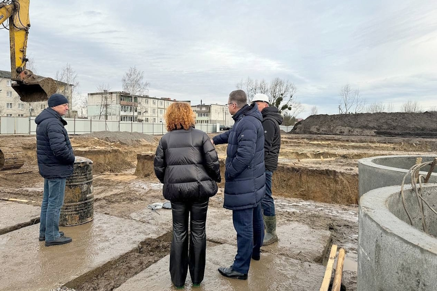 Власти Гвардейска ответили жителям, которые «не видят стройки» ФОКа (фото)