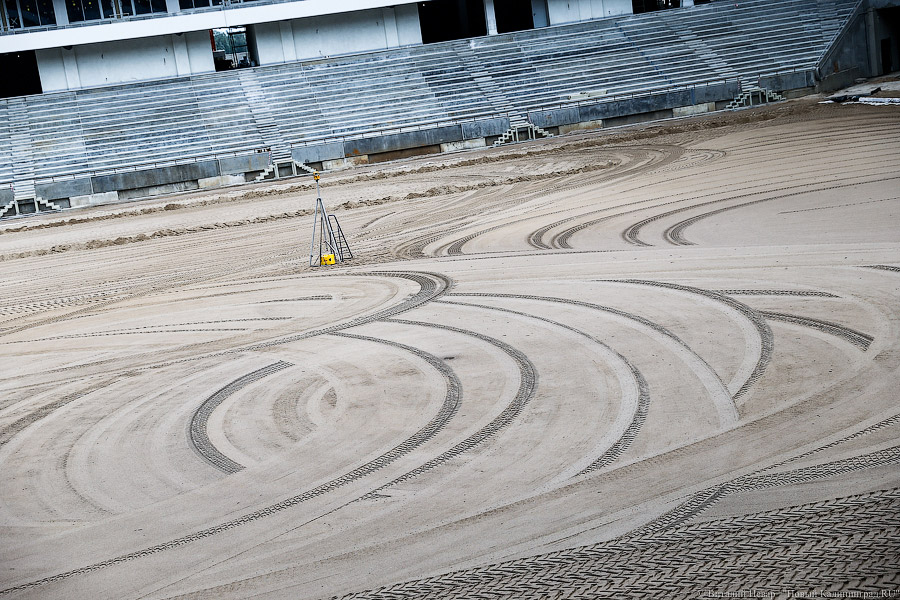 Изгоняющие воду: что увидел вице-премьер Мутко на стадионе к ЧМ-2018