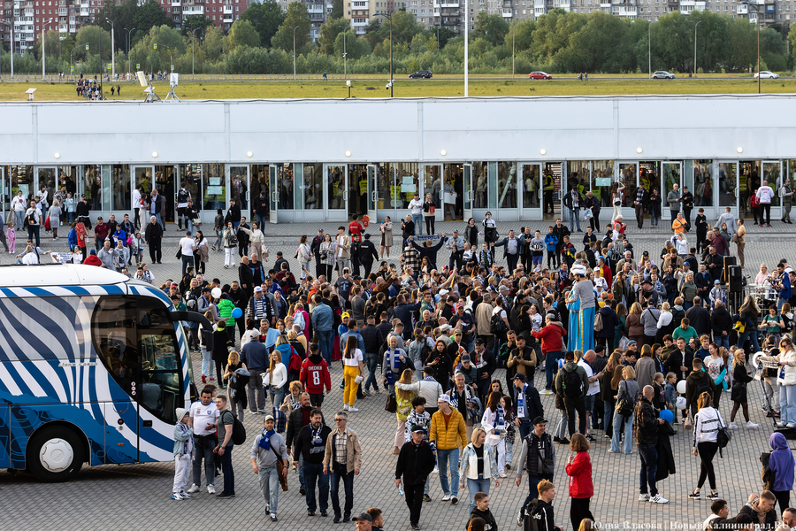 «Балтика» проиграла «Рубину», оба клуба вышли в Премьер-лигу: фоторепортаж «Нового Калининграда»