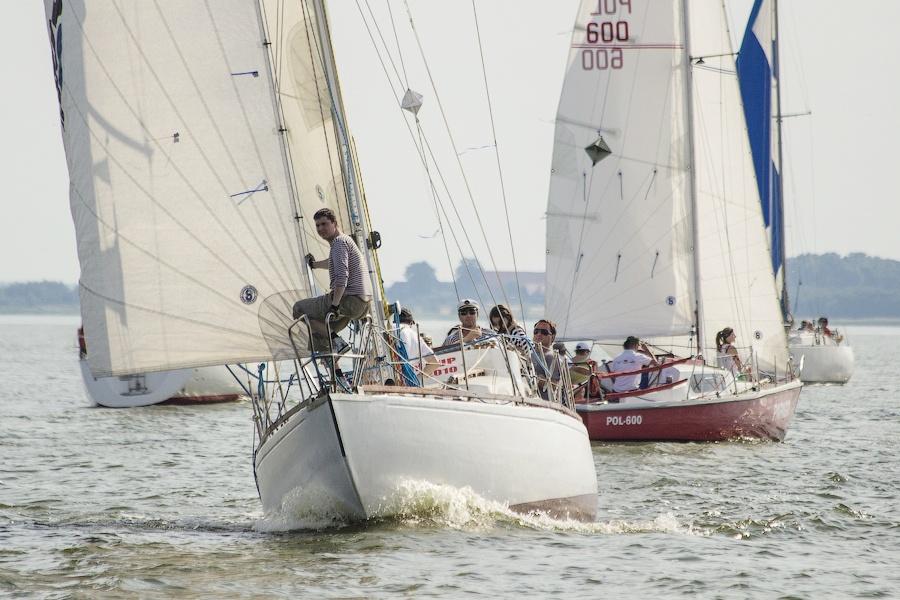 В погоне за ветром: репортаж с парусной гонки «Кубок трёх губернаторов»