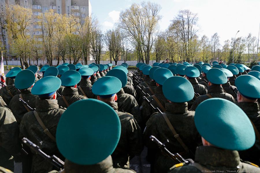 «Смело, товарищи, в ногу»: Калининград начал готовиться к Параду Победы