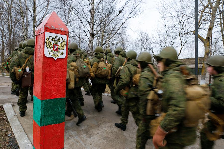 Мирное небо: фоторепортаж с тренировки по боеготовности расчётов С-300 ПВО