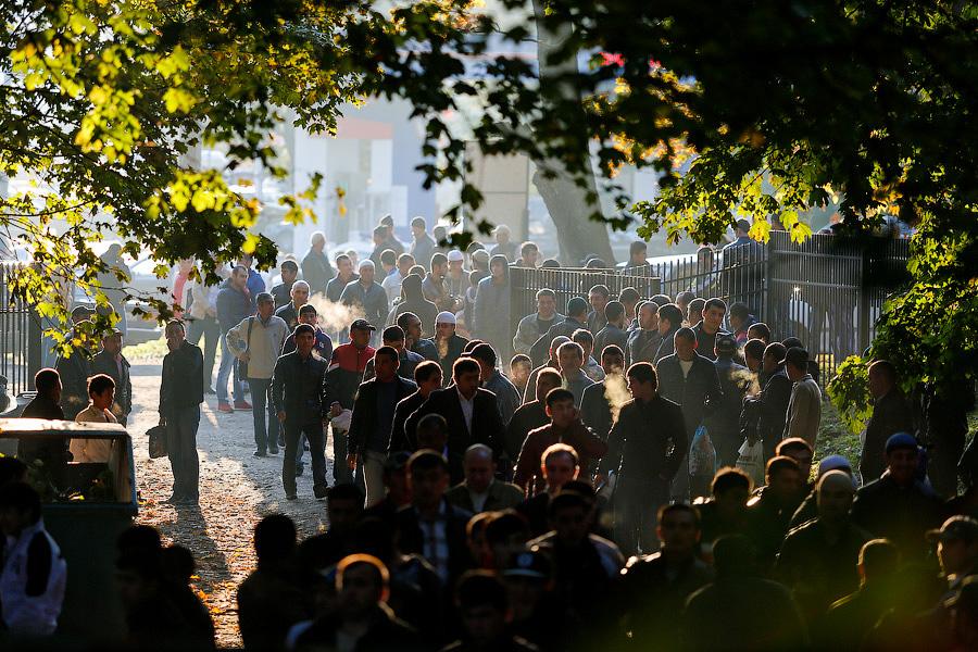 Намоленное место: намаз в праздник Курбан-байрам в Калининграде (фото)