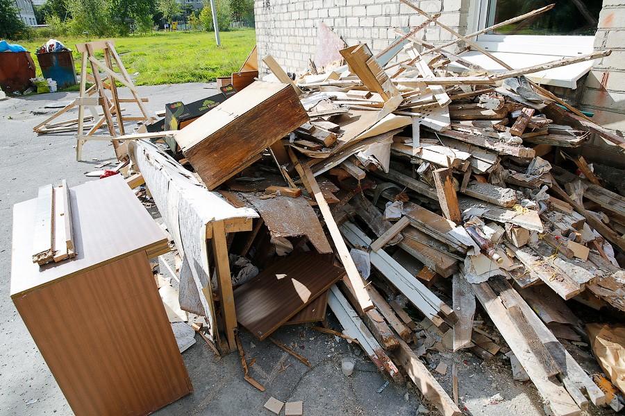 Родители о школе №46 Калининграда: пришкольная территория в плачевном состоянии (фото) 