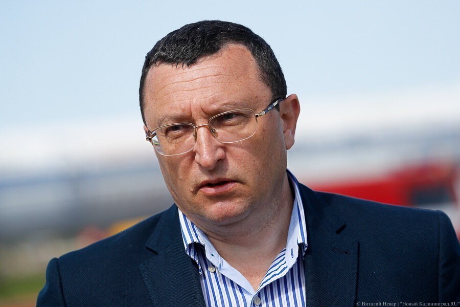 Директор «Храброво» рассказал о перспективах полетов в Париж и Рим 