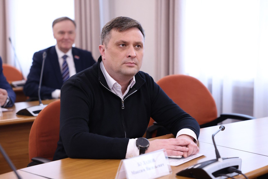 Максим Буланов: власти пора поставить интересы жителей на первое место