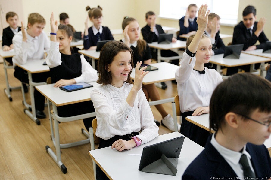Вице-премьеру Голиковой предложили давать деньги семьям на сборы в школу