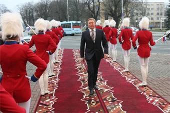 Окружной Совет перенес дату выборов главы Калининграда на октябрь 2012 года