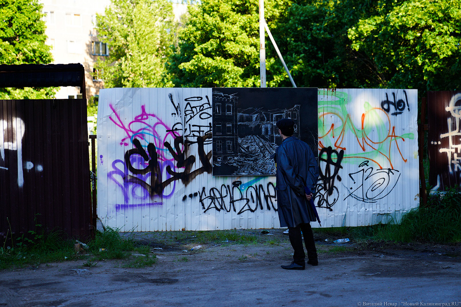 Повороты истории и улиц: как устроен спектакль-прогулка по району «Кронпринца» (фото)