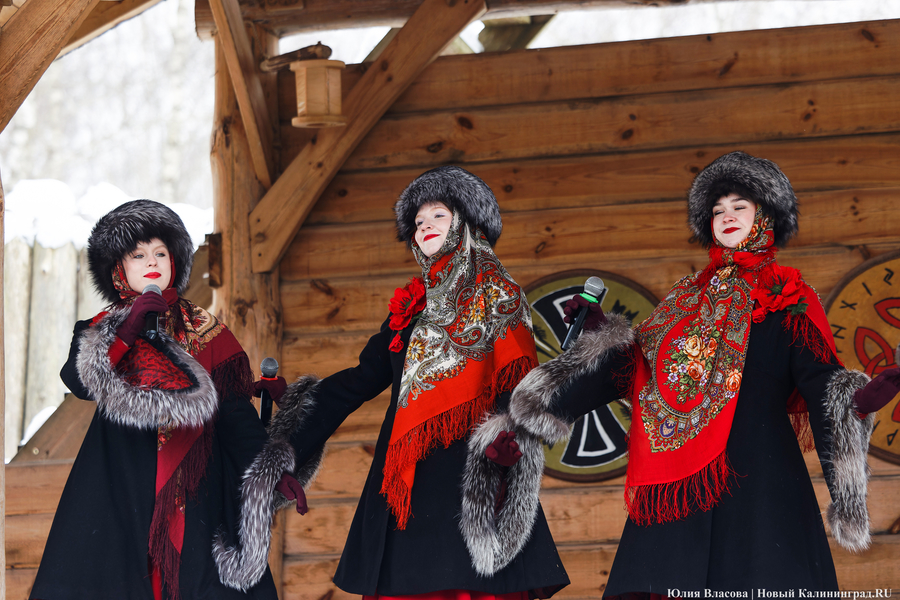 Блины, пляски и «самое большое» чучело: как отпраздновали Масленицу в «Каупе» (фото)