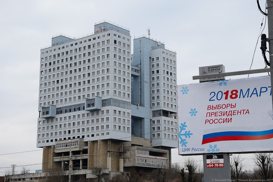 Гинзбург и Лагутинская приостановили членство в Общественной палате