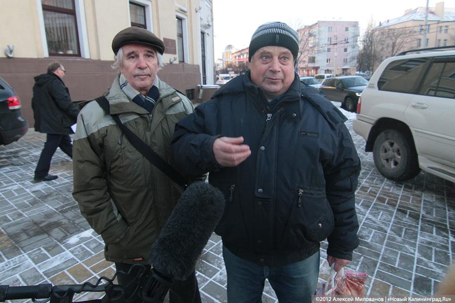 «Министр, лекарства давай!»: репортаж с пикета больных-льготников