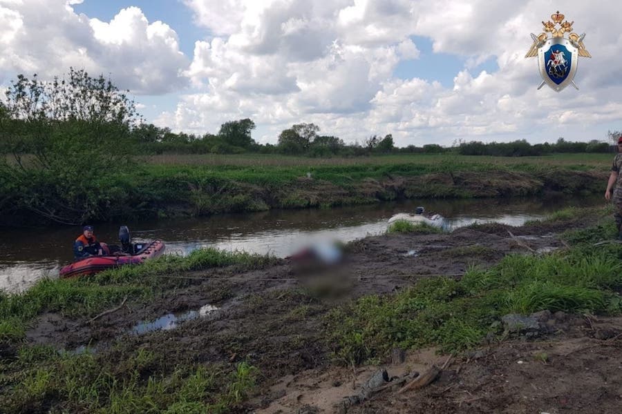 Волонтеры нашли тело 11-летнего мальчика, упавшего в реку с моста