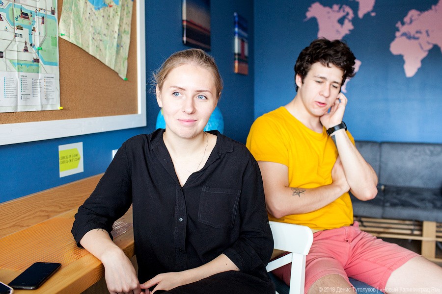 Юлия и Евгений, владельцы KD Hostel. Фото — Денис Туголуков, «Новый Калининград»