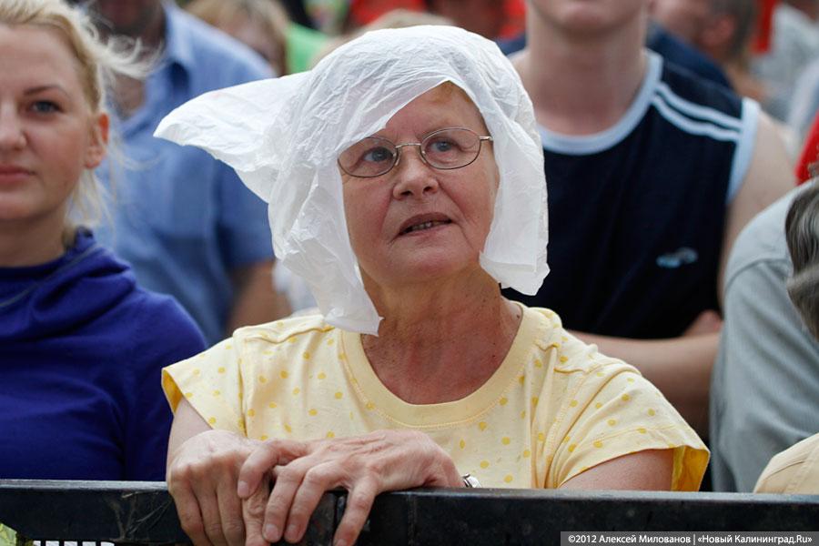 «Дважды дождливый»: фоторепортаж с гала-концерта к 757-летию Калининграда