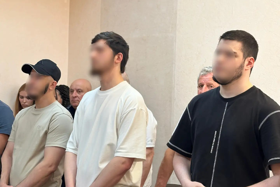СК: троих калининградцев осудили за вымогательства и похищение человека