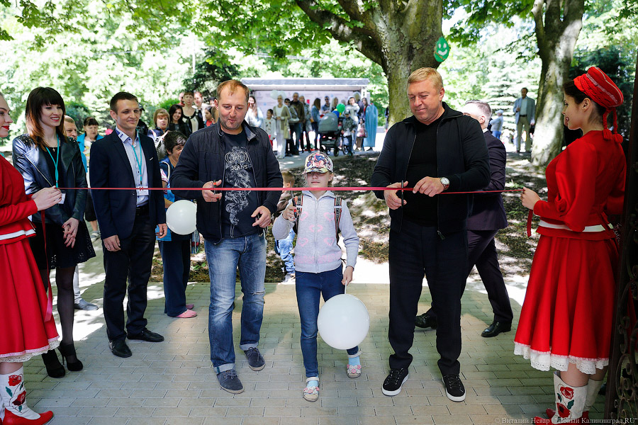 «Я тебе построю Кижи»: в Калининграде открылся парк мини-шедевров архитектуры