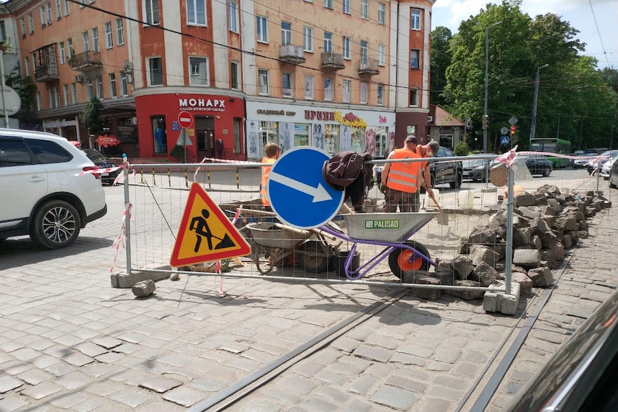 Брусчатку на проспекте Мира планируют перекладывать вплоть до Дня города