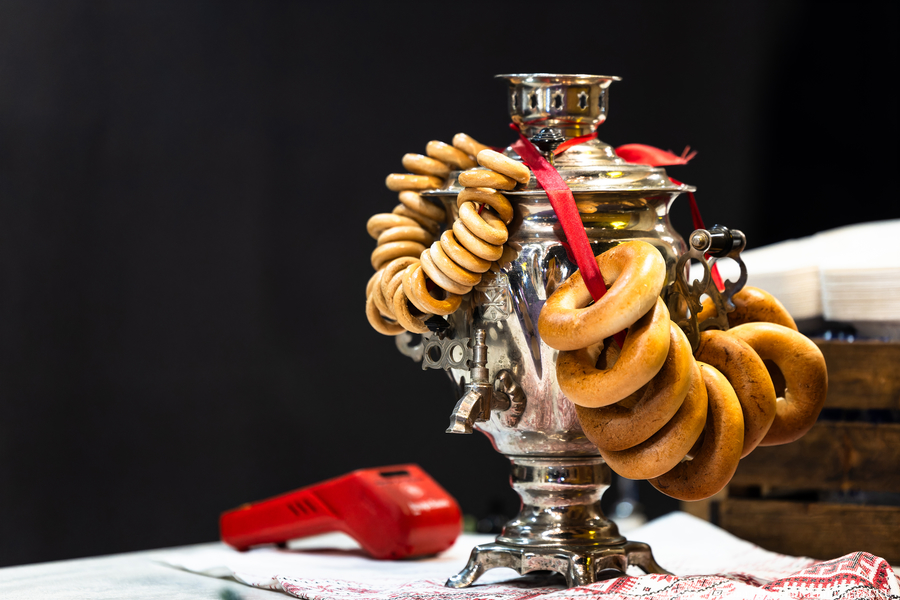 Новогодний вайб на острове Канта: как проходит праздничная ярмарка в Калининграде (фото)