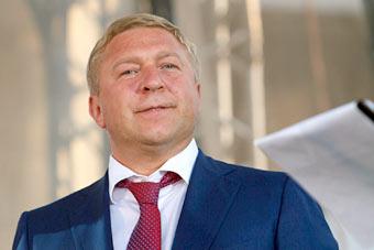 «Коммерсант» обвинил Ярошука в махинациях с виллой в Каннах