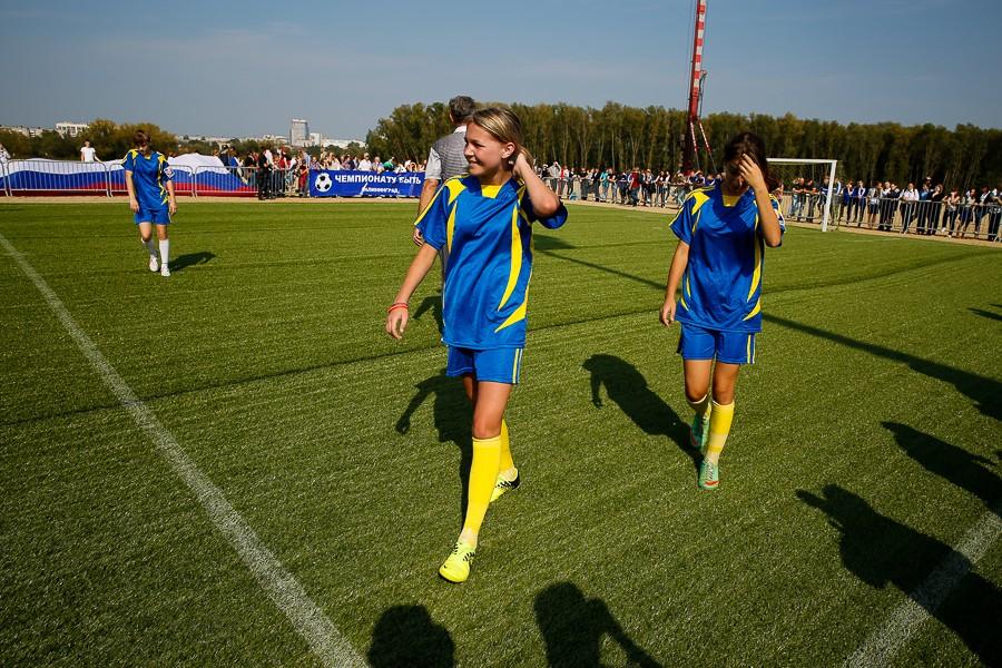 Результат без табло: как Цуканов и Ярошук с блогерами в футбол играли