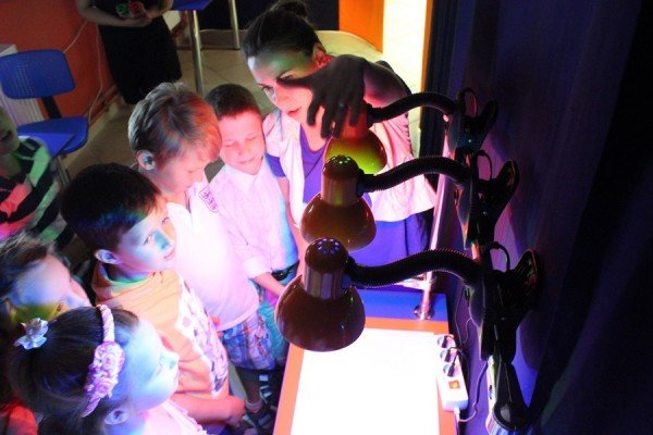  Музей Эйнштейна приготовил подарки для школ и детских садов к учебному году!