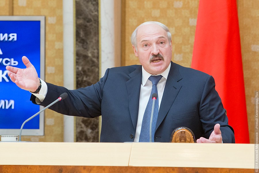 Лукашенко о бастующих на предприятиях: пресмыкаться мы ни перед кем не собираемся