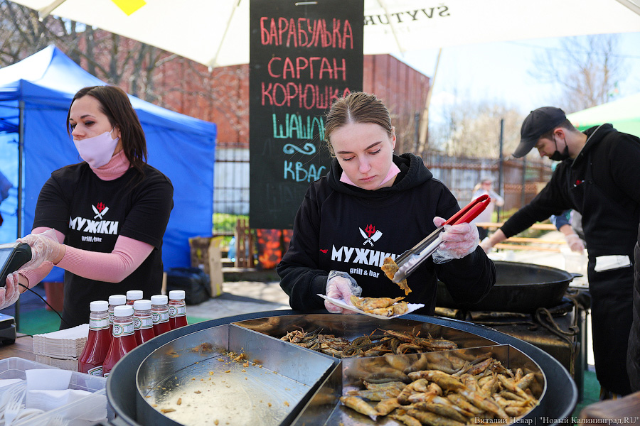 «Судя по всему, последний раз на этом месте»: что съесть на «Фиштивале» в Зеленоградске (фото)
