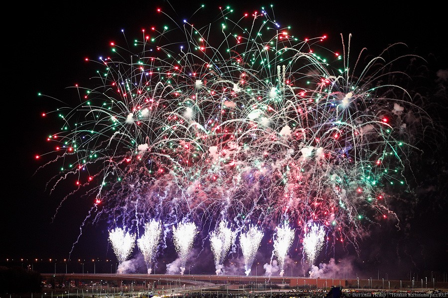 Прежние проблемы на новом месте: в Калининграде начался чемпионат фейерверков