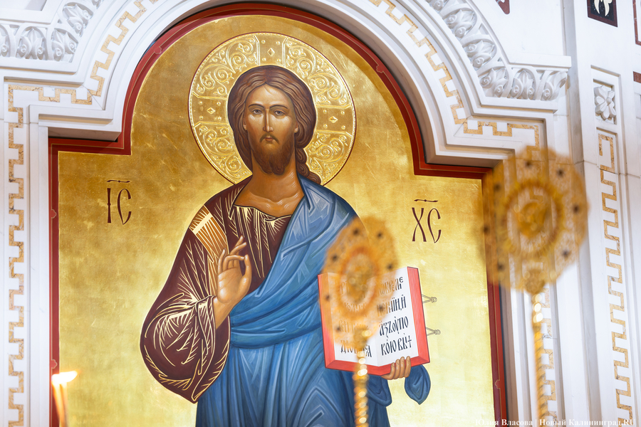 Крестный ход и литургия: как в Калининграде встретили Рождество (фото)