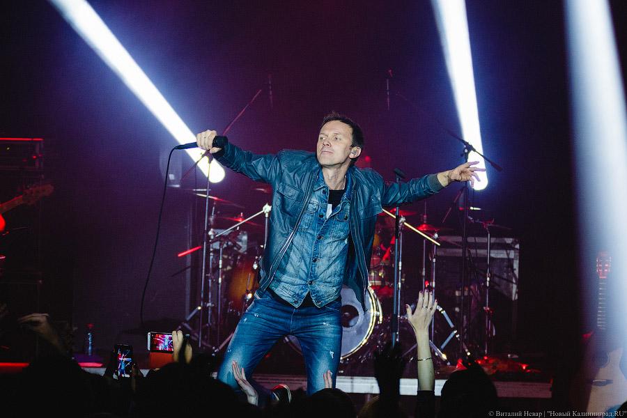 «Ты не один»: концерт «Brainstorm» в Калининграде в день рождения «Вагонки»