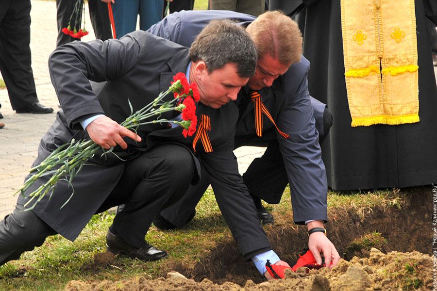 Фоторепортаж «Нового Калининграда.ru»: на военном кладбище в Медведевке перезахоронены 54 безымянных солдата