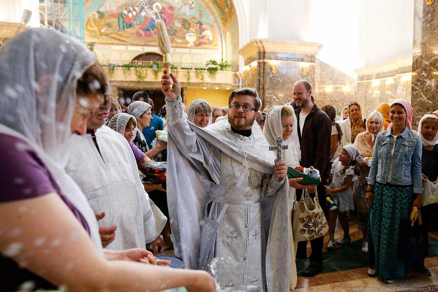 Плоды и воздухи: как калининградцы великий христианский праздник отмечали
