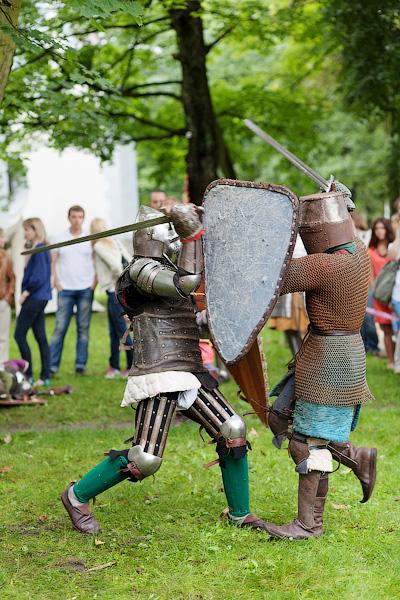 «Праздник для пешеходов»: фоторепортаж с пешеходной зоны на проспекте Мира