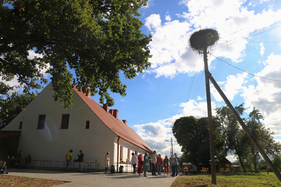 Есенин в Кёнигсберге: в Чистые пруды привезли личные вещи поэта (фото)
