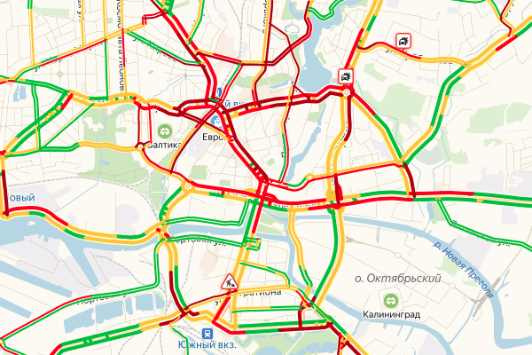 Центр Калининграда встал в 9-балльных пробках